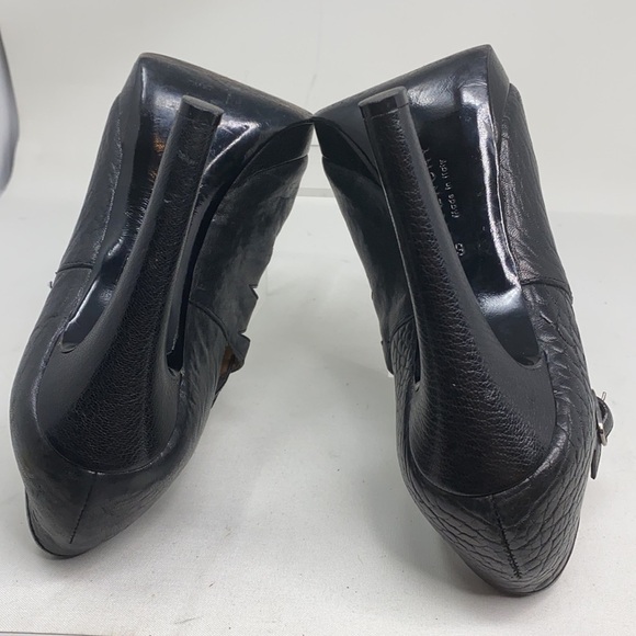 Givenchy 39 Black Leather Peep toe Platform Heel - Picture 14 of 16